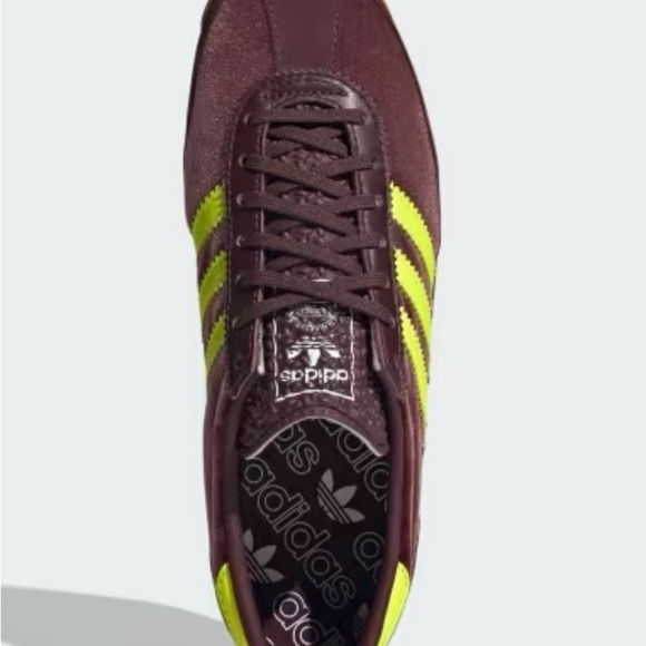 Adidas Maroon and Neon Yellow Trainers NIB - Picture 3 of 7